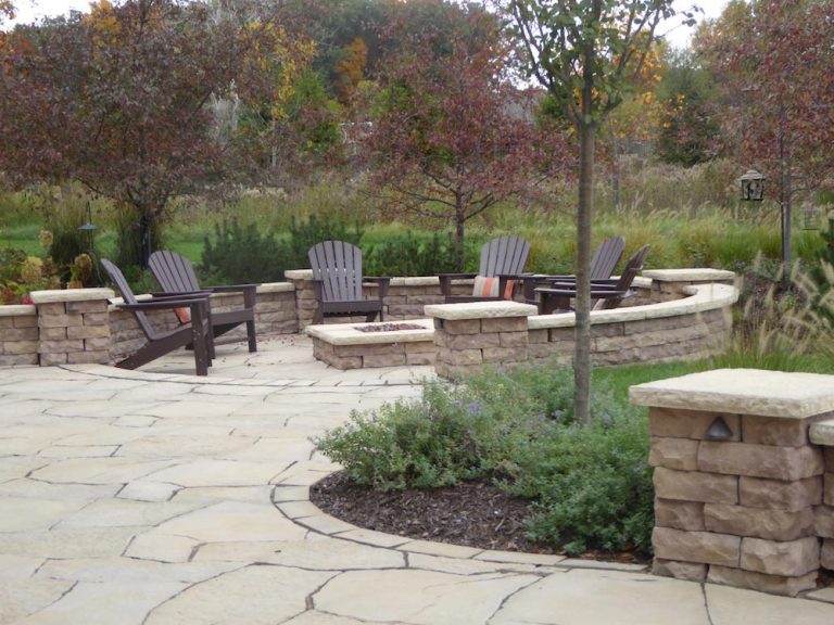 Outdoor Cedar Lake backyard fire pit Custom Hardscapes